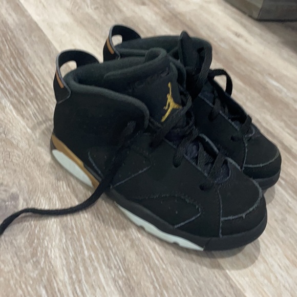 Retro Air Jordan 6 for toddlers - Picture 3 of 3